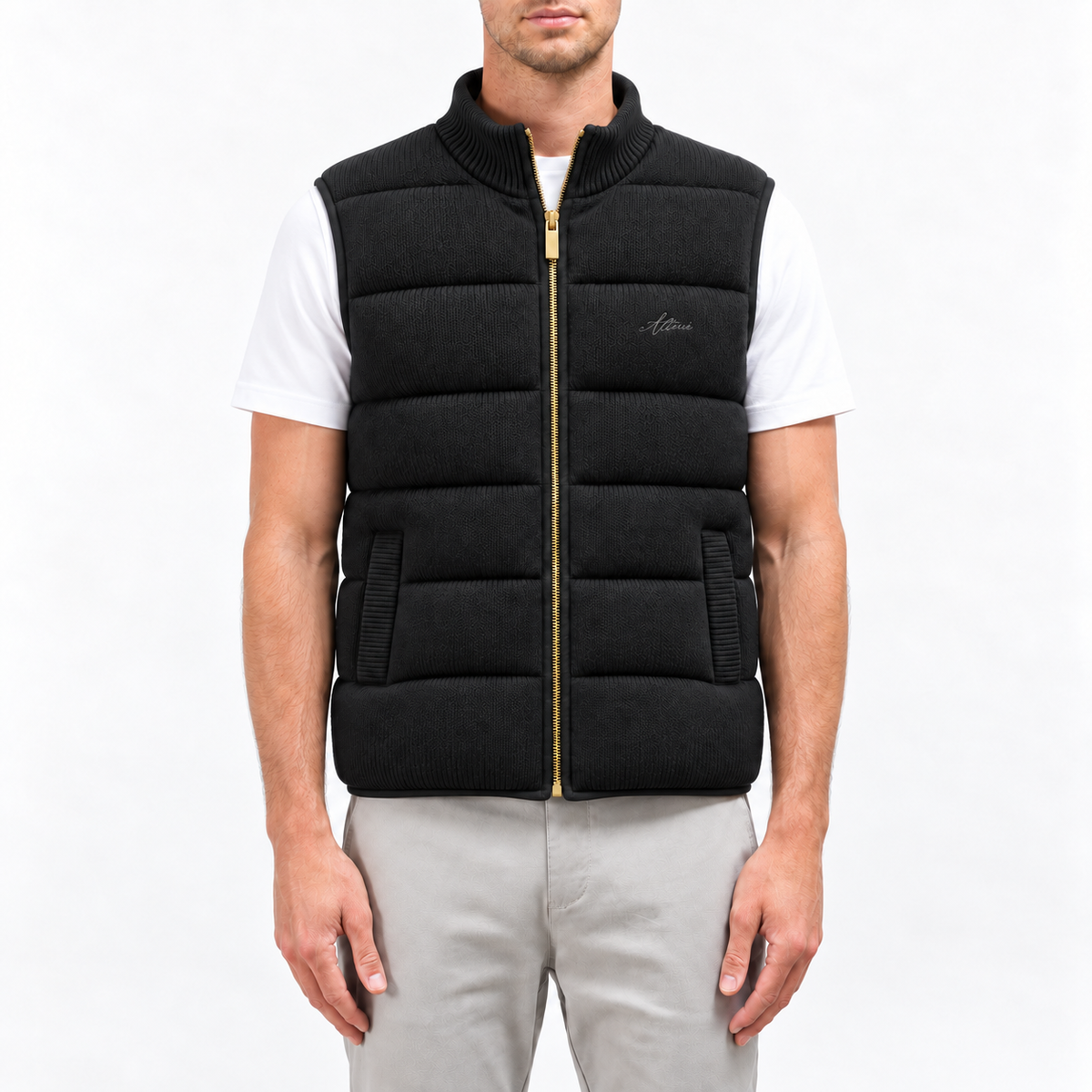 KNITTED VEST